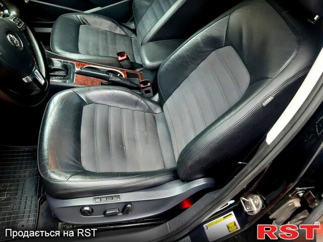 Чорний Фольксваген Пассат, об'ємом двигуна 2.5 л та пробігом 218 тис. км за 11999 $, фото 6 на Automoto.ua