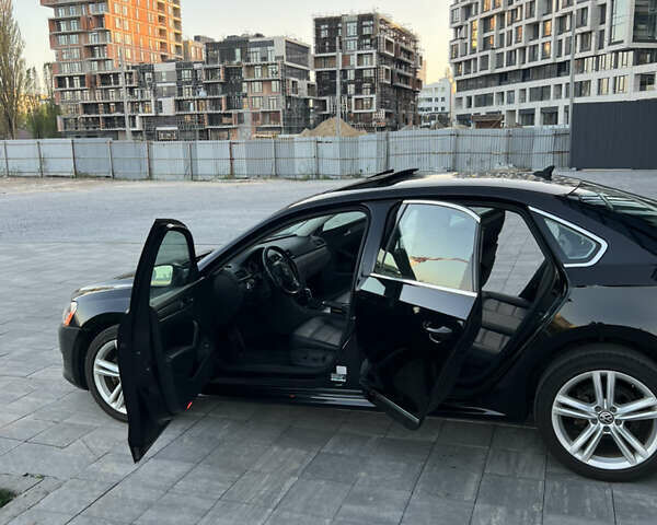 Черный Фольксваген Пассат, объемом двигателя 2 л и пробегом 246 тыс. км за 12499 $, фото 17 на Automoto.ua