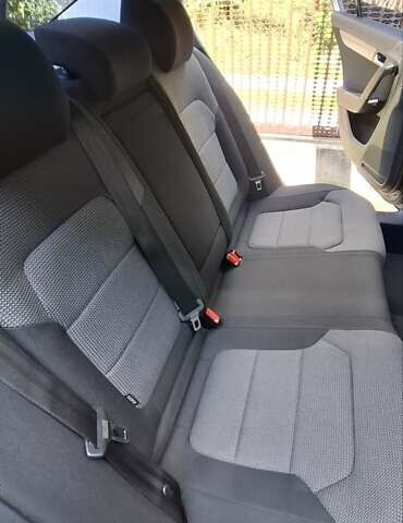 Чорний Фольксваген Пассат, об'ємом двигуна 1.97 л та пробігом 176 тис. км за 13700 $, фото 25 на Automoto.ua