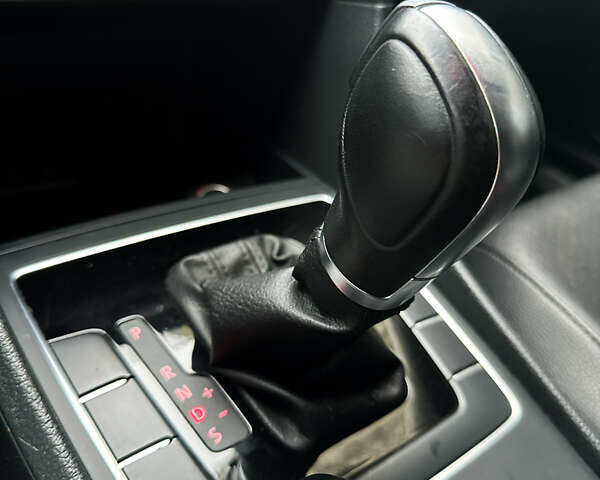 Чорний Фольксваген Пассат, об'ємом двигуна 1.8 л та пробігом 255 тис. км за 10100 $, фото 32 на Automoto.ua