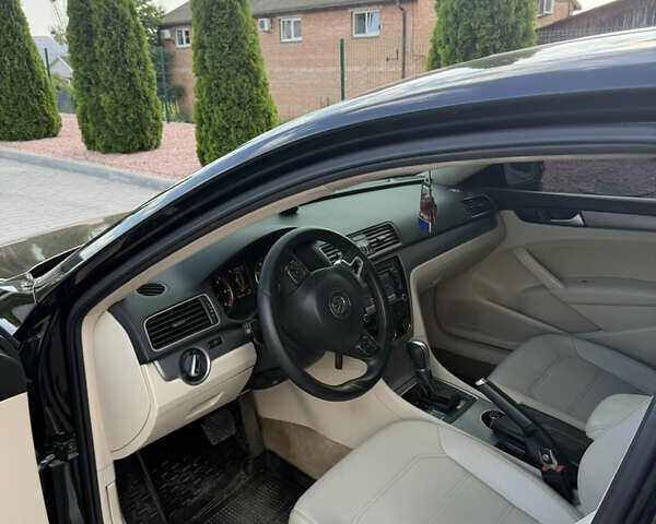 Черный Фольксваген Пассат, объемом двигателя 2 л и пробегом 337 тыс. км за 11250 $, фото 3 на Automoto.ua