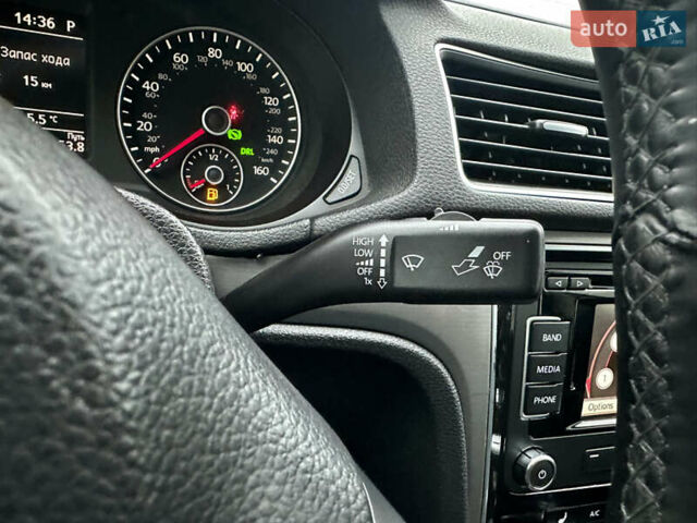 Чорний Фольксваген Пассат, об'ємом двигуна 1.8 л та пробігом 191 тис. км за 11500 $, фото 18 на Automoto.ua