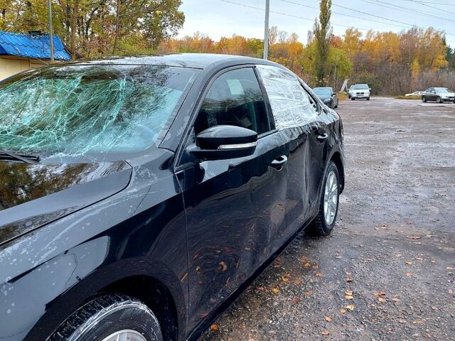 Черный Фольксваген Пассат, объемом двигателя 1.8 л и пробегом 87 тыс. км за 5500 $, фото 1 на Automoto.ua