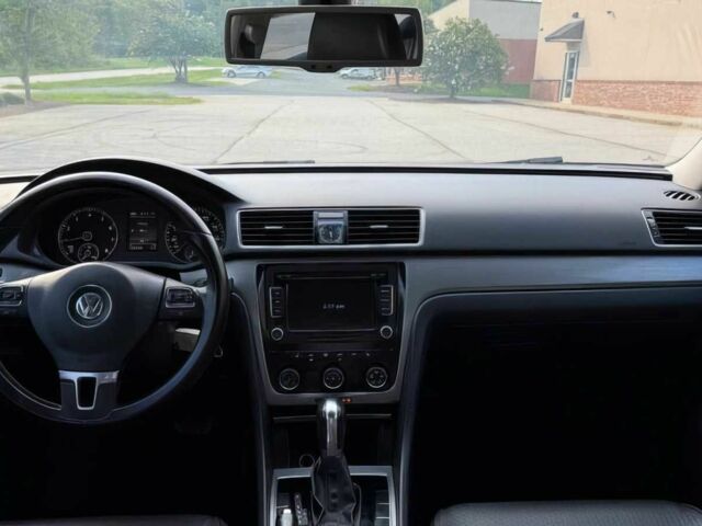 Черный Фольксваген Пассат, объемом двигателя 1.8 л и пробегом 85 тыс. км за 2000 $, фото 10 на Automoto.ua