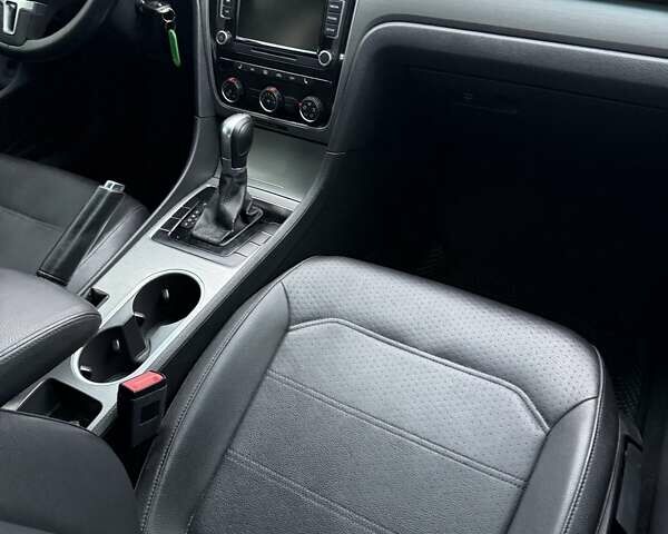 Черный Фольксваген Пассат, объемом двигателя 1.97 л и пробегом 265 тыс. км за 10300 $, фото 12 на Automoto.ua