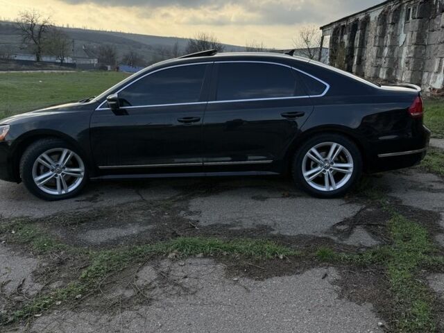 Черный Фольксваген Пассат, объемом двигателя 1.8 л и пробегом 293 тыс. км за 12500 $, фото 4 на Automoto.ua