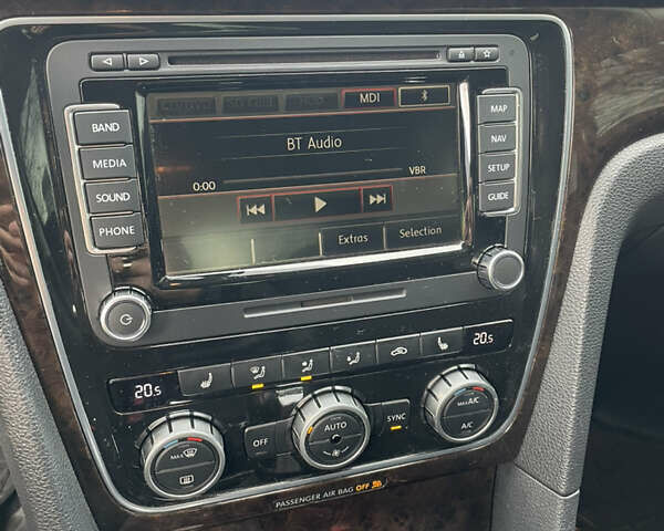 Черный Фольксваген Пассат, объемом двигателя 1.8 л и пробегом 80 тыс. км за 15400 $, фото 36 на Automoto.ua