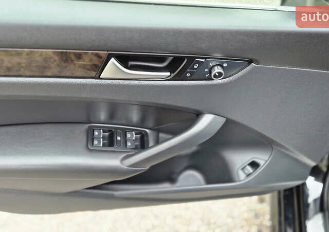 Черный Фольксваген Пассат, объемом двигателя 2 л и пробегом 214 тыс. км за 11800 $, фото 10 на Automoto.ua