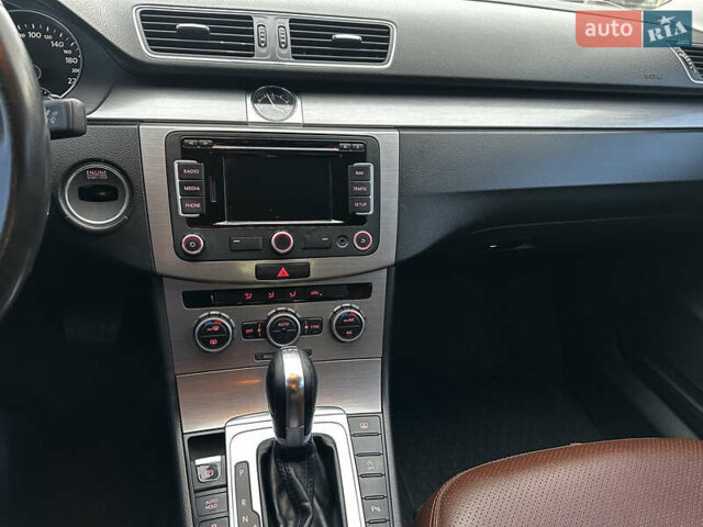 Черный Фольксваген Пассат, объемом двигателя 2 л и пробегом 318 тыс. км за 10900 $, фото 23 на Automoto.ua