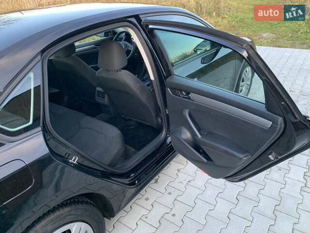 Черный Фольксваген Пассат, объемом двигателя 1.8 л и пробегом 150 тыс. км за 7750 $, фото 26 на Automoto.ua