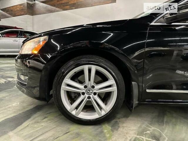 Черный Фольксваген Пассат, объемом двигателя 2 л и пробегом 153 тыс. км за 2000 $, фото 3 на Automoto.ua