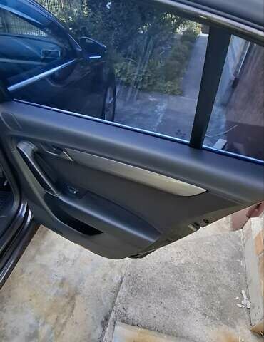 Чорний Фольксваген Пассат, об'ємом двигуна 1.97 л та пробігом 176 тис. км за 13700 $, фото 20 на Automoto.ua