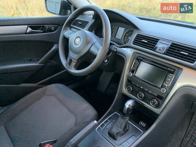 Черный Фольксваген Пассат, объемом двигателя 1.8 л и пробегом 150 тыс. км за 7750 $, фото 28 на Automoto.ua