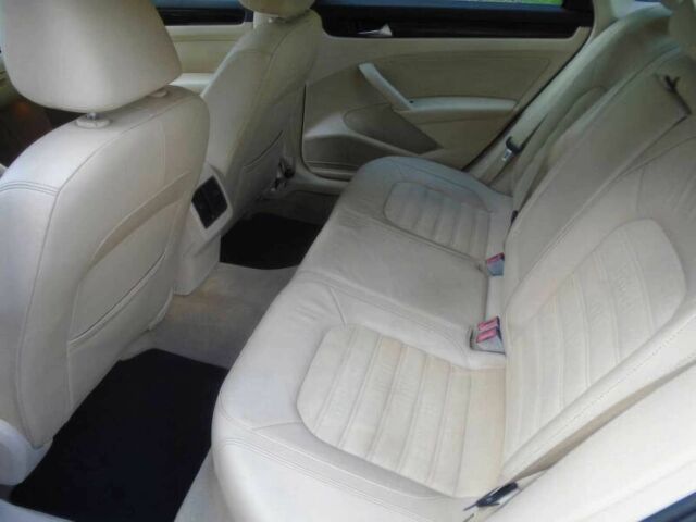 Черный Фольксваген Пассат, объемом двигателя 2 л и пробегом 87 тыс. км за 10200 $, фото 11 на Automoto.ua