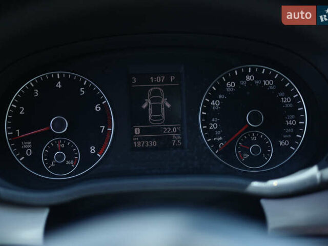 Чорний Фольксваген Пассат, об'ємом двигуна 1.8 л та пробігом 187 тис. км за 10500 $, фото 7 на Automoto.ua