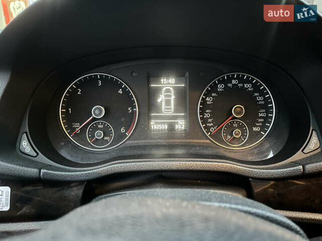 Черный Фольксваген Пассат, объемом двигателя 1.97 л и пробегом 192 тыс. км за 12700 $, фото 11 на Automoto.ua