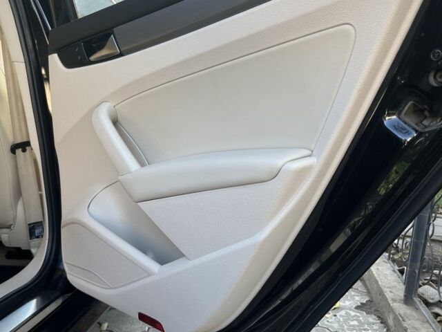 Черный Фольксваген Пассат, объемом двигателя 2 л и пробегом 286 тыс. км за 12000 $, фото 11 на Automoto.ua