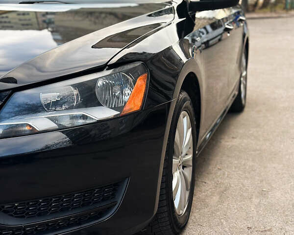 Чорний Фольксваген Пассат, об'ємом двигуна 1.8 л та пробігом 255 тис. км за 10100 $, фото 3 на Automoto.ua