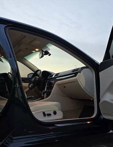 Чорний Фольксваген Пассат, об'ємом двигуна 2 л та пробігом 146 тис. км за 10800 $, фото 13 на Automoto.ua