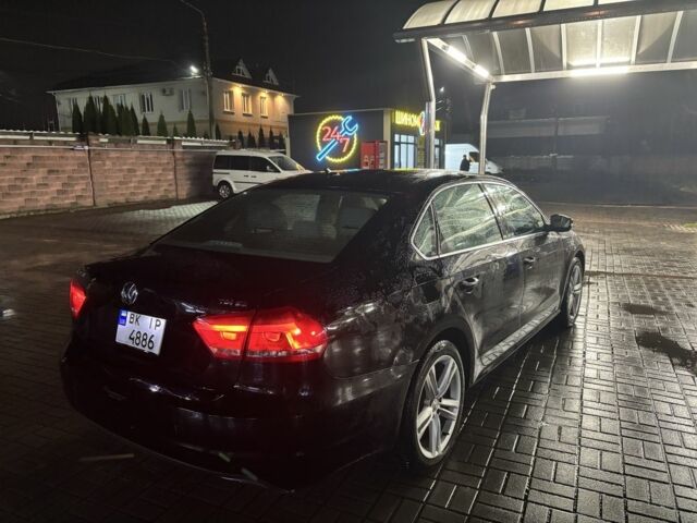 Черный Фольксваген Пассат, объемом двигателя 2 л и пробегом 288 тыс. км за 10299 $, фото 6 на Automoto.ua