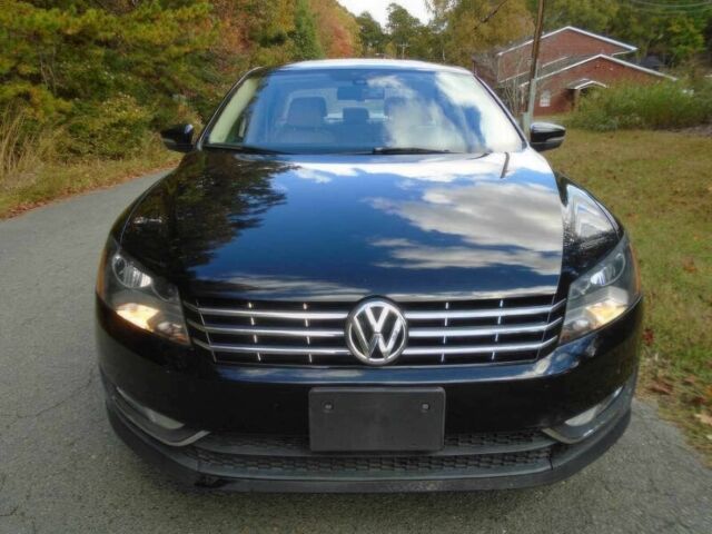 Черный Фольксваген Пассат, объемом двигателя 2 л и пробегом 87 тыс. км за 10200 $, фото 1 на Automoto.ua