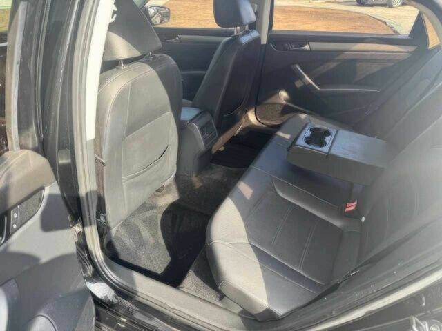 Черный Фольксваген Пассат, объемом двигателя 1.8 л и пробегом 89 тыс. км за 7000 $, фото 9 на Automoto.ua