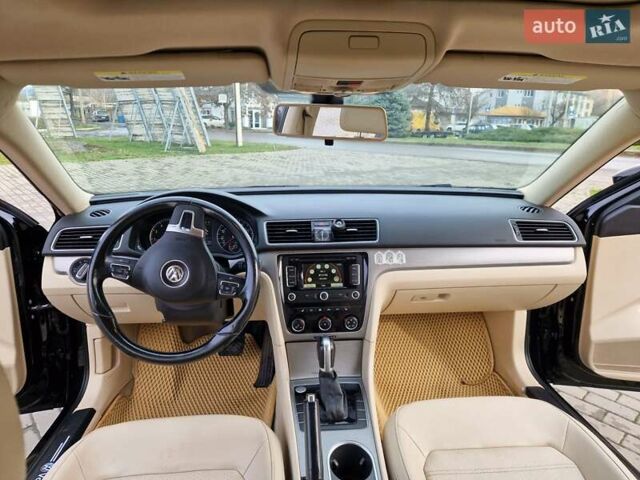 Черный Фольксваген Пассат, объемом двигателя 1.8 л и пробегом 198 тыс. км за 10500 $, фото 14 на Automoto.ua