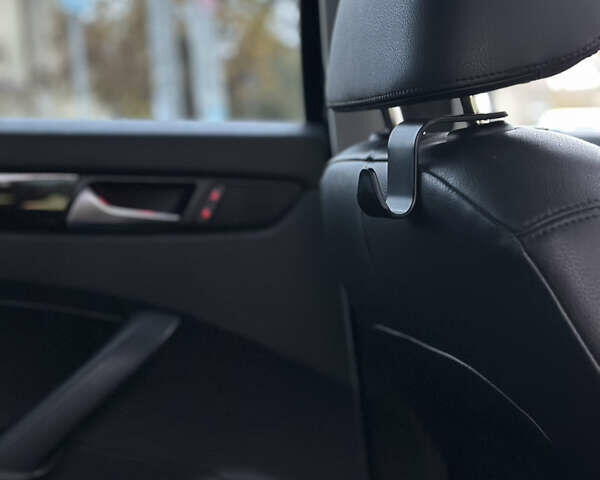 Чорний Фольксваген Пассат, об'ємом двигуна 1.97 л та пробігом 158 тис. км за 13300 $, фото 13 на Automoto.ua