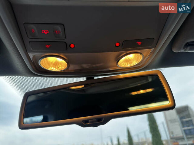 Черный Фольксваген Пассат, объемом двигателя 2 л и пробегом 318 тыс. км за 10900 $, фото 33 на Automoto.ua