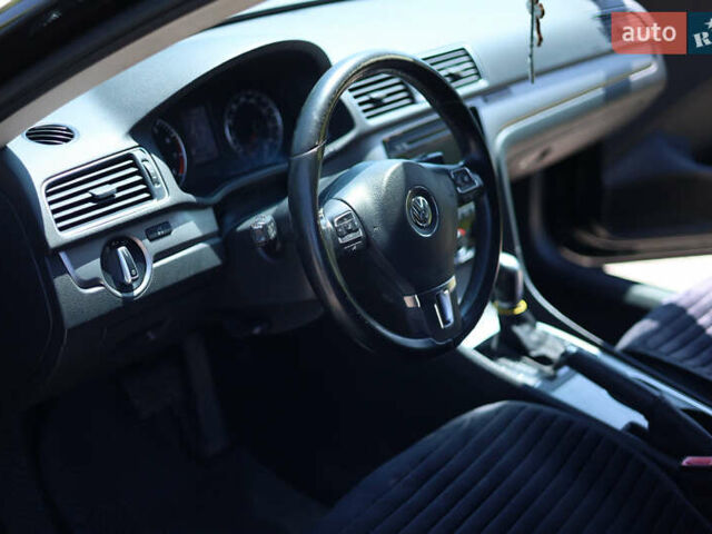 Чорний Фольксваген Пассат, об'ємом двигуна 1.8 л та пробігом 187 тис. км за 10500 $, фото 5 на Automoto.ua