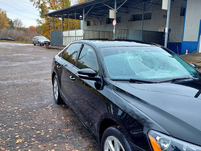 Черный Фольксваген Пассат, объемом двигателя 1.8 л и пробегом 87 тыс. км за 5500 $, фото 6 на Automoto.ua