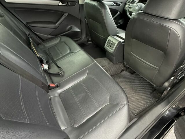 Черный Фольксваген Пассат, объемом двигателя 2 л и пробегом 265 тыс. км за 10500 $, фото 17 на Automoto.ua