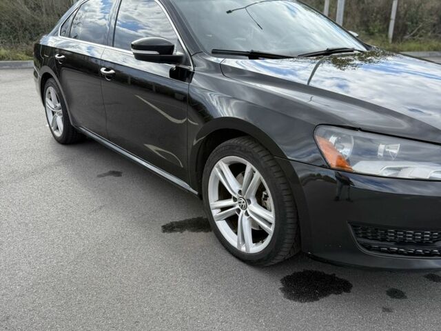 Черный Фольксваген Пассат, объемом двигателя 2 л и пробегом 265 тыс. км за 10500 $, фото 9 на Automoto.ua