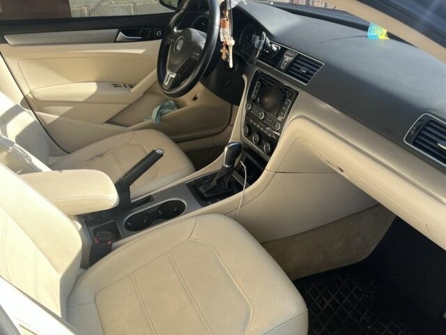 Черный Фольксваген Пассат, объемом двигателя 2 л и пробегом 286 тыс. км за 12000 $, фото 9 на Automoto.ua