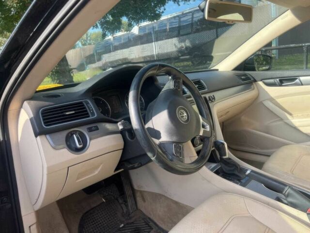 Черный Фольксваген Пассат, объемом двигателя 2 л и пробегом 86 тыс. км за 3500 $, фото 5 на Automoto.ua