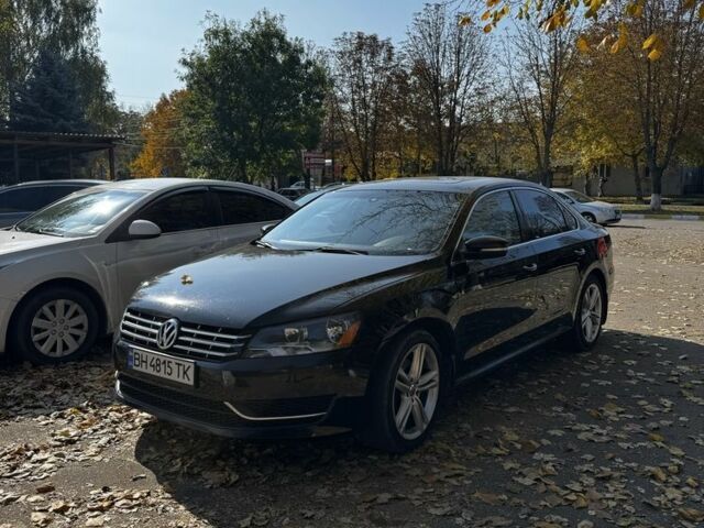Чорний Фольксваген Пассат, об'ємом двигуна 2 л та пробігом 216 тис. км за 9900 $, фото 2 на Automoto.ua