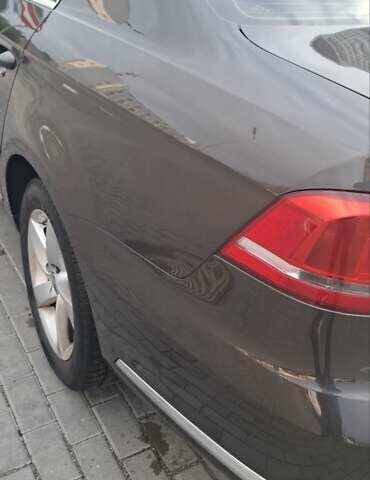 Чорний Фольксваген Пассат, об'ємом двигуна 1.97 л та пробігом 176 тис. км за 13700 $, фото 10 на Automoto.ua