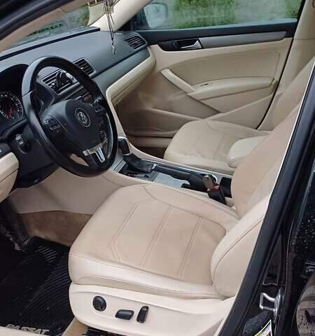 Чорний Фольксваген Пассат, об'ємом двигуна 1.97 л та пробігом 256 тис. км за 10500 $, фото 11 на Automoto.ua