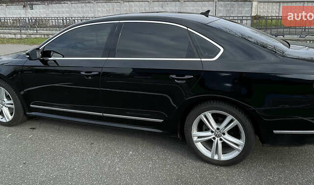 Черный Фольксваген Пассат, объемом двигателя 1.8 л и пробегом 80 тыс. км за 15400 $, фото 7 на Automoto.ua