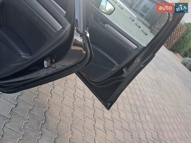 Черный Фольксваген Пассат, объемом двигателя 1.8 л и пробегом 198 тыс. км за 9950 $, фото 12 на Automoto.ua