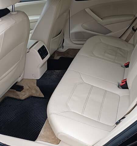 Чорний Фольксваген Пассат, об'ємом двигуна 1.97 л та пробігом 256 тис. км за 10500 $, фото 19 на Automoto.ua