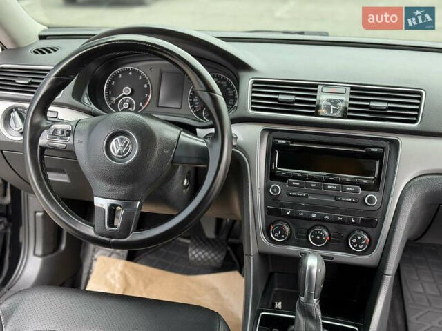 Чорний Фольксваген Пассат, об'ємом двигуна 1.8 л та пробігом 235 тис. км за 8999 $, фото 15 на Automoto.ua