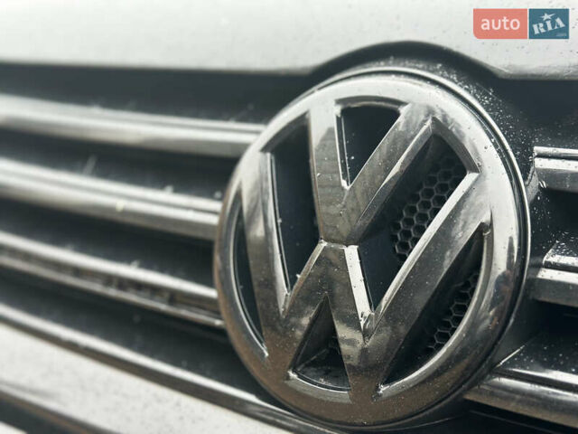 Чорний Фольксваген Пассат, об'ємом двигуна 1.8 л та пробігом 255 тис. км за 10100 $, фото 14 на Automoto.ua