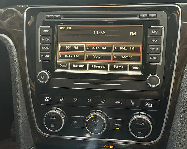 Черный Фольксваген Пассат, объемом двигателя 2 л и пробегом 156 тыс. км за 11499 $, фото 2 на Automoto.ua