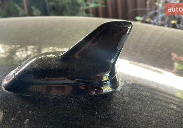 Черный Фольксваген Пассат, объемом двигателя 1.8 л и пробегом 211 тыс. км за 10500 $, фото 41 на Automoto.ua