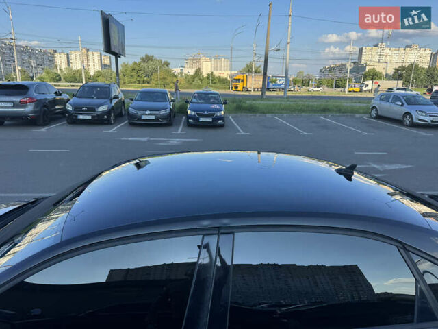 Чорний Фольксваген Пассат, об'ємом двигуна 1.8 л та пробігом 252 тис. км за 10000 $, фото 3 на Automoto.ua