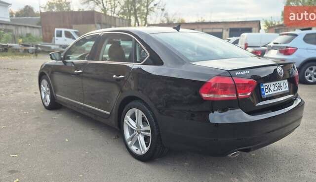 Чорний Фольксваген Пассат, об'ємом двигуна 1.97 л та пробігом 215 тис. км за 11900 $, фото 1 на Automoto.ua