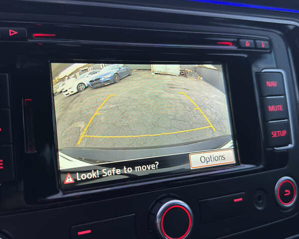 Чорний Фольксваген Пассат, об'ємом двигуна 1.8 л та пробігом 184 тис. км за 11000 $, фото 16 на Automoto.ua