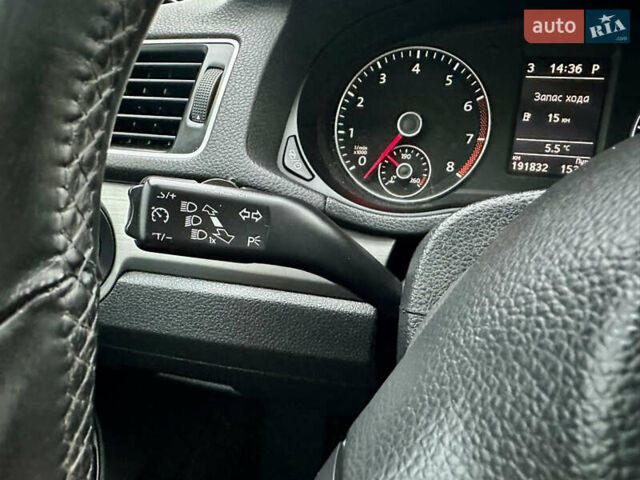 Чорний Фольксваген Пассат, об'ємом двигуна 1.8 л та пробігом 191 тис. км за 11500 $, фото 19 на Automoto.ua