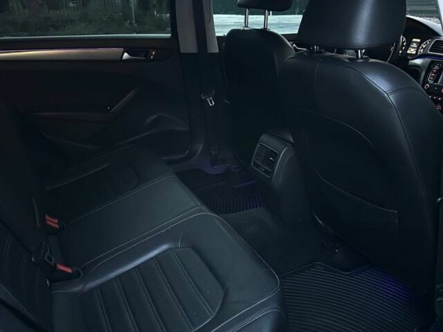 Черный Фольксваген Пассат, объемом двигателя 1.8 л и пробегом 180 тыс. км за 10500 $, фото 8 на Automoto.ua